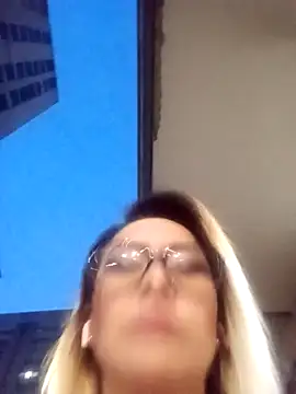 Snapshot of CandieGilson__ chatting on September 2025 10:37:02 AM CandieGilson online show from September 2025 10:37:02 AM