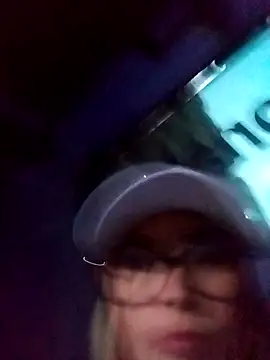 Snapshot of CandieGilson__ chatting on September 2025 10:51:01 AM CandieGilson online show from September 2025 10:51:01 AM