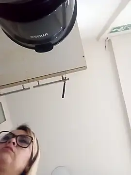 Snapshot of CandieGilson__ chatting on October 2025 11:05:02 AM CandieGilson online show from October 2025 11:05:02 AM