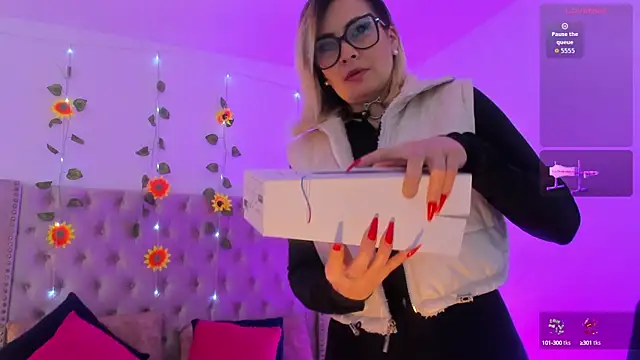 Snapshot of CandieGilson__ chatting on October 2025 11:41:02 AM CandieGilson online show from October 2025 11:41:02 AM