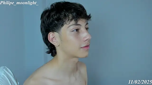 Snapshot of philipe_moonlight_ chatting on February 2025 06:51:02 AM philipe moonlight online show from February 2025 06:51:02 AM