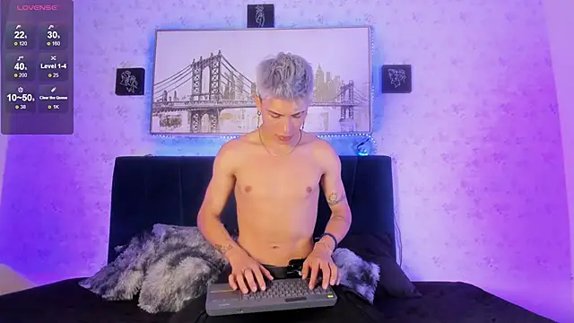 Ianwayne online show from February 2025 04:41:02 AM