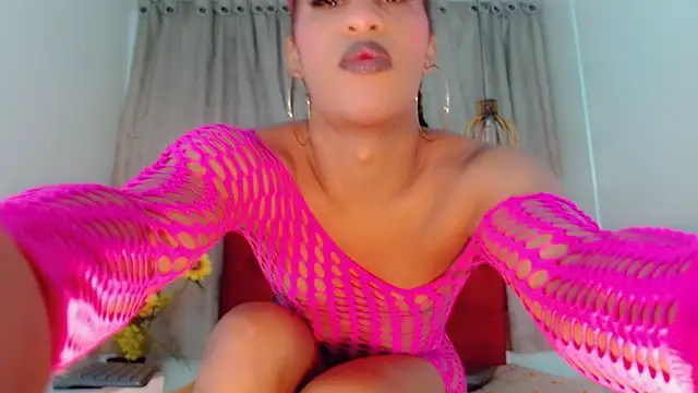 katha Crawford online show from December 2025 07:11:02 PM