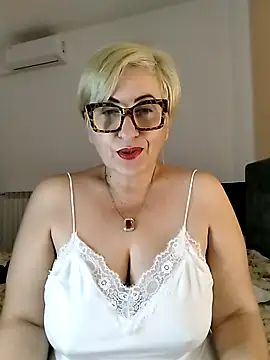 Pumabionda online show from November 2025 10:17:01 AM