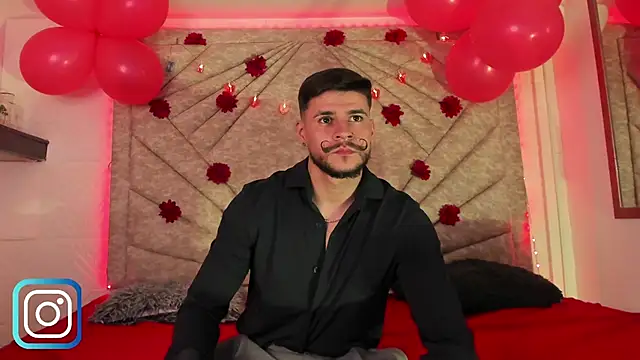 Snapshot of DickGriffith_ chatting on February 2025 05:19:02 AM DickGriffith online show from February 2025 05:19:02 AM