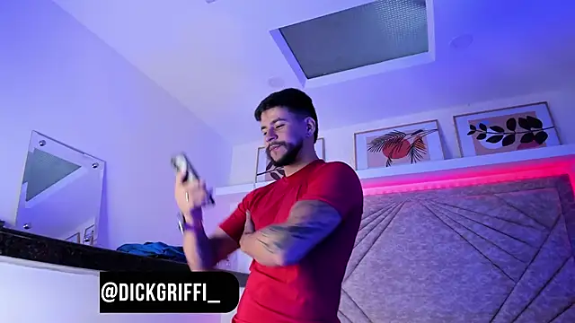 Snapshot of DickGriffith_ chatting on February 2025 12:11:01 PM DickGriffith online show from February 2025 12:11:01 PM