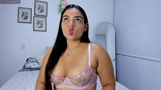 sarita bigbooty  online show from June 2026 12:13:01 AM
