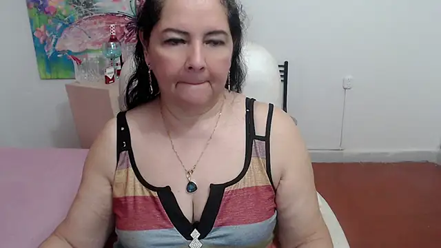 leonela 69 online show from October 2025 02:45:01 AM
