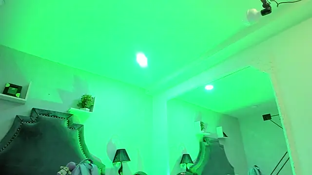 EmiliaRose  online show from January 2026 09:16:01 PM