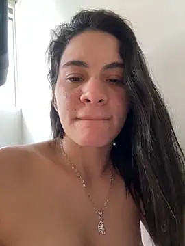 Snapshot of KenyaCopper chatting on November 2025 09:31:02 PM KenyaCopper online show from November 2025 09:31:02 PM