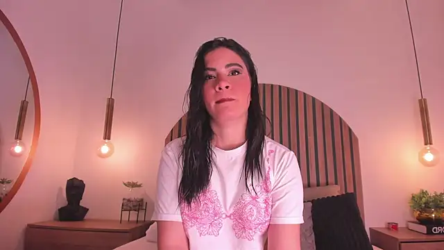 Snapshot of KenyaCopper chatting on February 2026 02:07:02 AM KenyaCopper online show from February 2026 02:07:02 AM