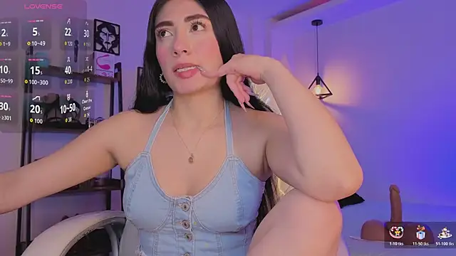 Miller Vanessa  online show from November 2025 08:41:02 PM