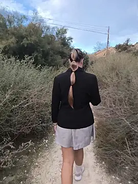 Snapshot of Mona_Plus chatting on October 2025 06:54:01 AM Mona Plus online show from October 2025 06:54:01 AM