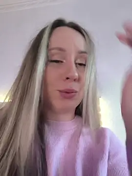 Snapshot of Mona_Plus chatting on January 2026 07:57:02 AM Mona Plus online show from January 2026 07:57:02 AM