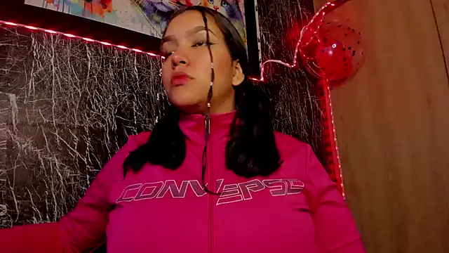 Bellota Girl online show from February 2025 02:32:01 PM