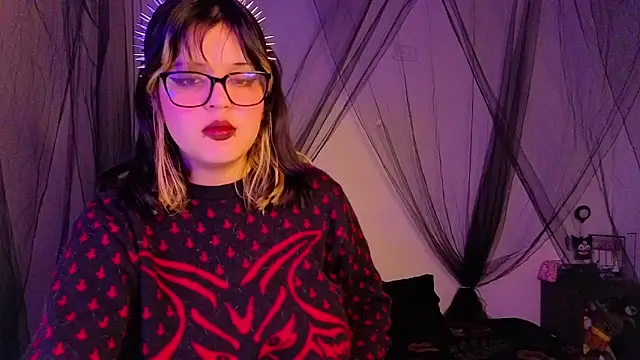 Snapshot of scarleth_shadow chatting on October 2025 12:04:01 AM scarleth shadow online show from October 2025 12:04:01 AM