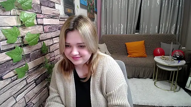 Snapshot of Finna_39 chatting on February 2025 04:55:01 PM Finna 39 online show from February 2025 04:55:01 PM