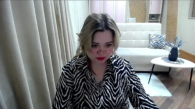 Snapshot of Finna_39 chatting on February 2025 08:25:02 PM Finna 39 online show from February 2025 08:25:02 PM