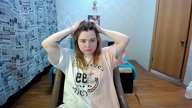 Snapshot of Finna_39 chatting on March 2025 06:37:02 PM Finna 39 online show from March 2025 06:37:02 PM