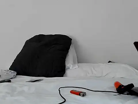 Iscariot19 online show from February 2026 08:35:01 PM