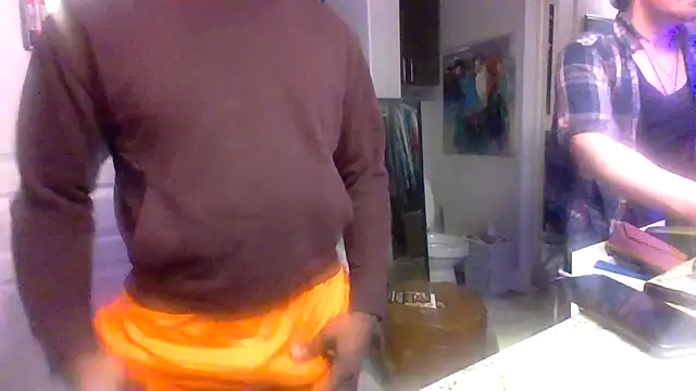 Sk00byJaXxX212 online show from February 2025 11:44:02 PM