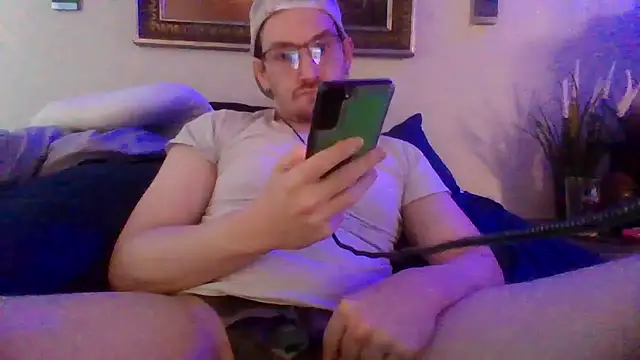 Sk00byJaXxX212 online show from February 2025 05:37:02 PM