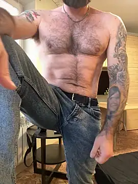 Snapshot of AlexFuck_79 chatting on March 2025 06:26:02 AM AlexFuck 79 online show from March 2025 06:26:02 AM