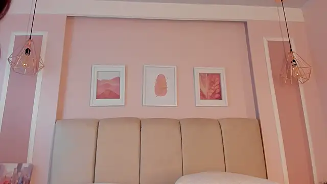 Annie rhoades online show from February 2026 12:42:02 PM