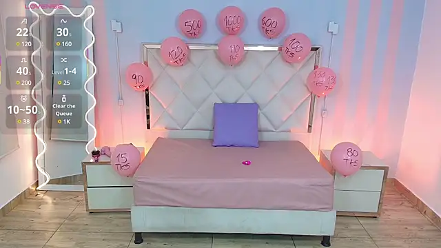 NATTROSE TAY online show from March 2025 12:00:01 PM