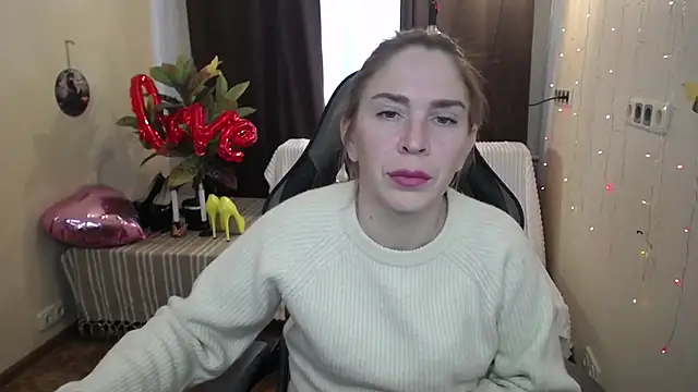 TessaDaybreak online show from February 2025 10:27:02 AM