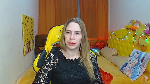 TessaDaybreak online show from March 2025 10:55:02 AM