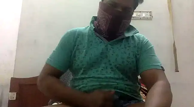 Snapshot of john965403 chatting on February 2025 06:16:01 PM john965403 online show from February 2025 06:16:01 PM