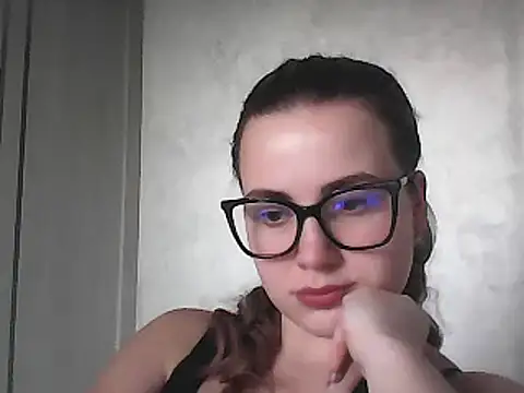 Snapshot of GoddessTenderness chatting on February 2025 03:31:02 PM GoddessTenderness online show from February 2025 03:31:02 PM