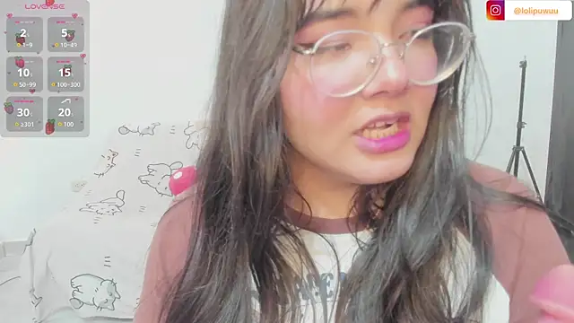 Snapshot of Naoko_7w7 chatting on June 2026 01:42:01 PM Naoko 7w7 online show from June 2026 01:42:01 PM