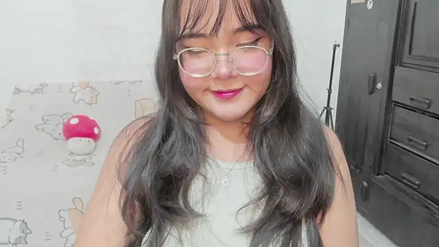 Naoko 7w7 online show from June 2026 01:34:02 PM