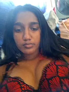 Snapshot of indianpink_lips chatting on March 2025 05:32:02 AM indianpink lips online show from March 2025 05:32:02 AM