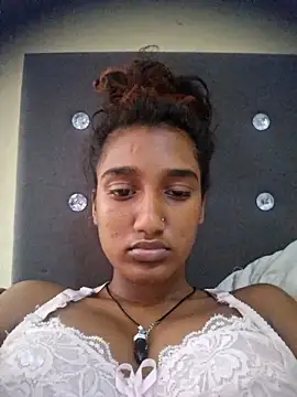 indianpink lips online show from February 2026 12:50:02 PM