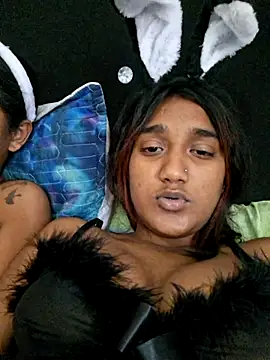 Snapshot of indianpink_lips chatting on July 2026 11:35:01 AM indianpink lips online show from July 2026 11:35:01 AM