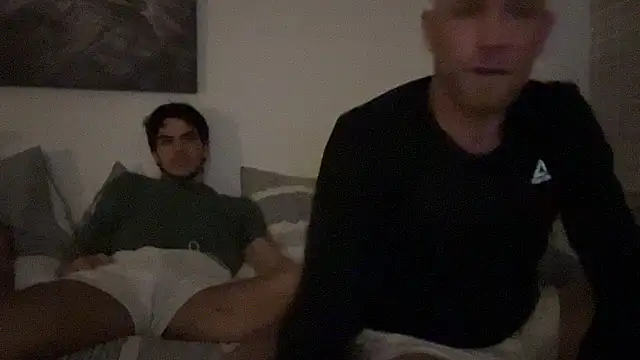 HungNbored1119 online show from October 2025 01:39:01 AM