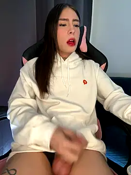 candycami19 online show from September 2025 04:45:01 PM