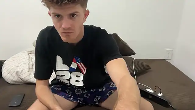 Snapshot of greekmythics chatting on April 2026 08:43:02 PM greekmythics online show from April 2026 08:43:02 PM