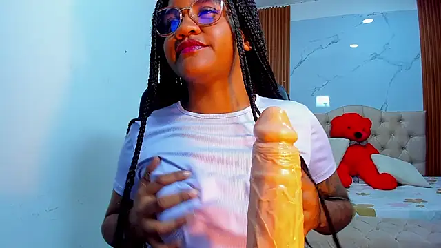 ZahraRose online show from January 2026 08:00:02 PM