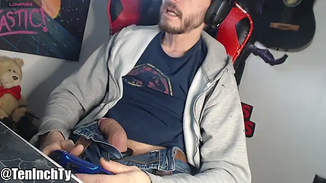 teninchty online show from December 2025 04:38:01 PM