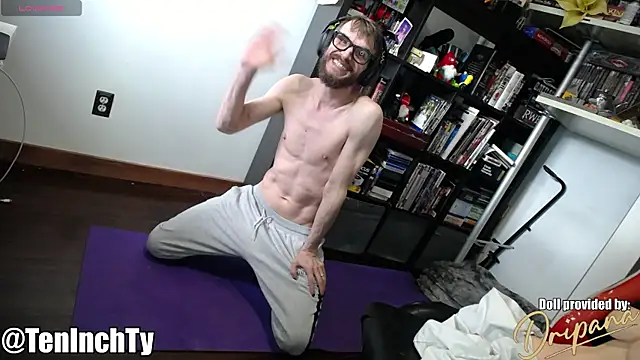 Snapshot of teninchty chatting on April 2026 06:24:02 PM teninchty online show from April 2026 06:24:02 PM