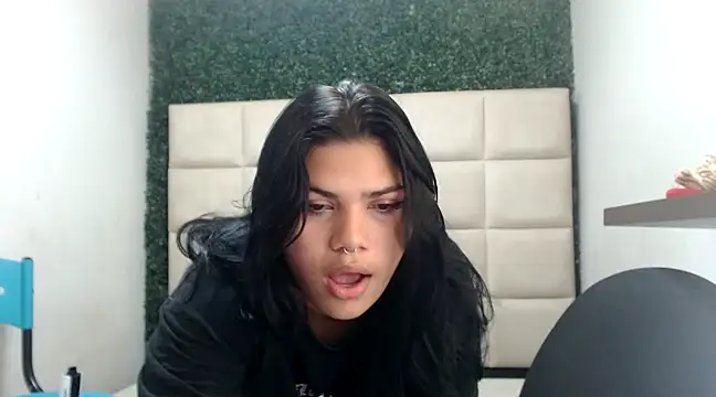 melany rouse18 online show from February 2025 10:21:01 PM