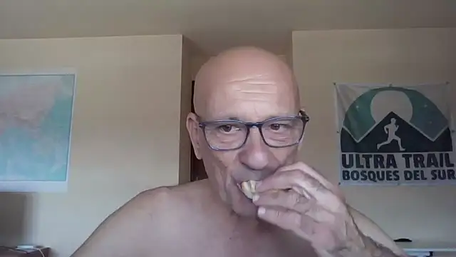 llopaco online show from September 2025 11:10:01 AM