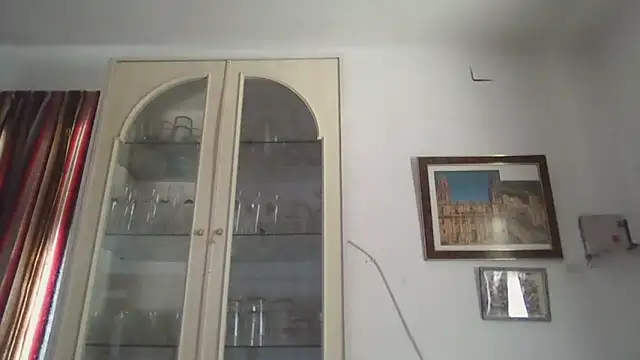 llopaco online show from October 2025 10:43:02 AM