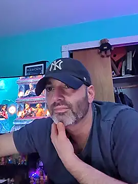 Novabear6996 online show from April 2026 06:40:02 AM