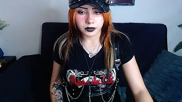 Snapshot of fyreandfox_ chatting on June 2026 08:03:01 PM fyreandfox online show from June 2026 08:03:01 PM