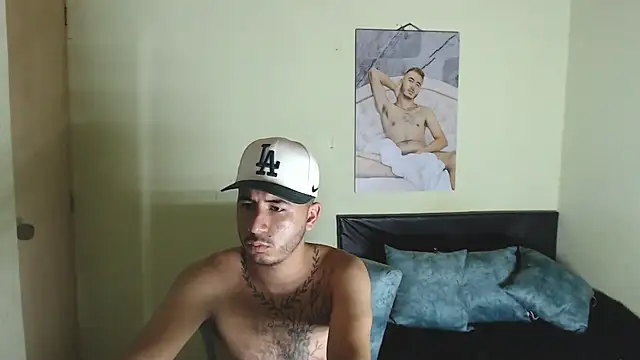 AdamParker  online show from January 2026 12:03:01 AM